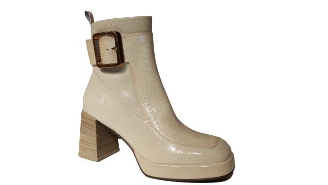 Hispanitas Stiefelette Plateau Creme