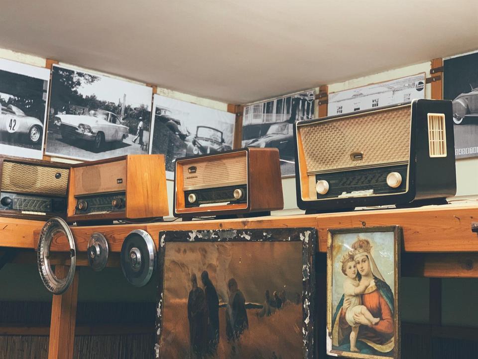 Alte Fernseher