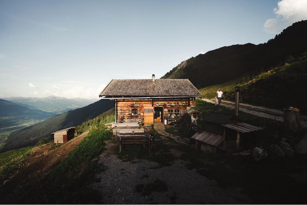 Hütte