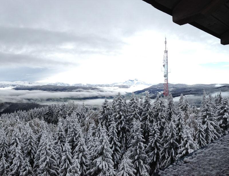 Attergauer Aussichtsturm im Winter