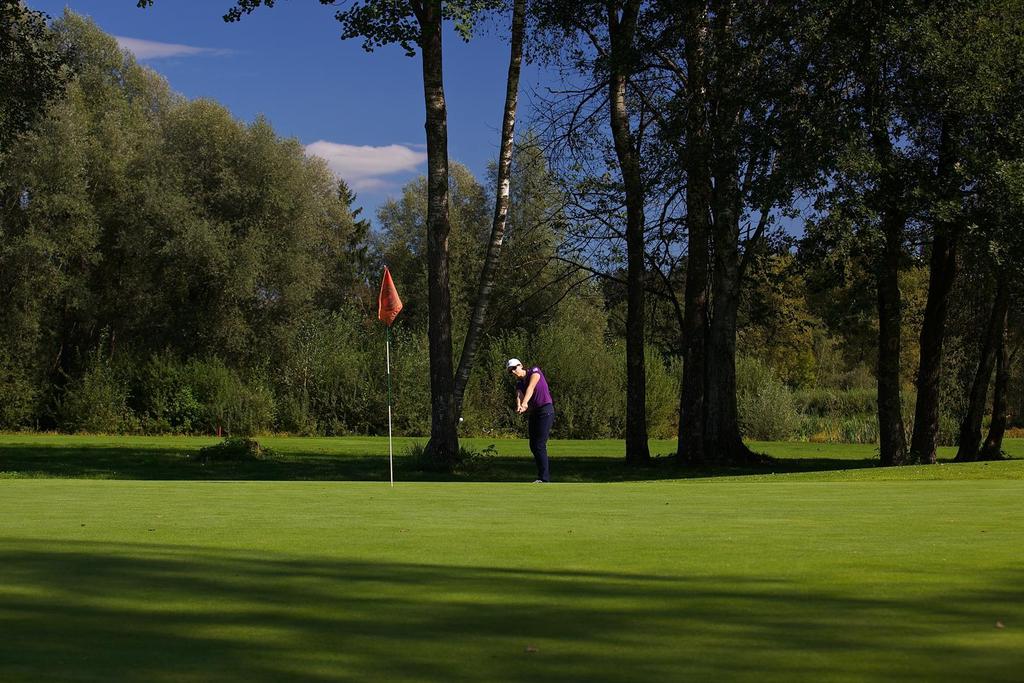 Gratis Golfschnuppern am Golfplatz Moosburg-Pörtsc