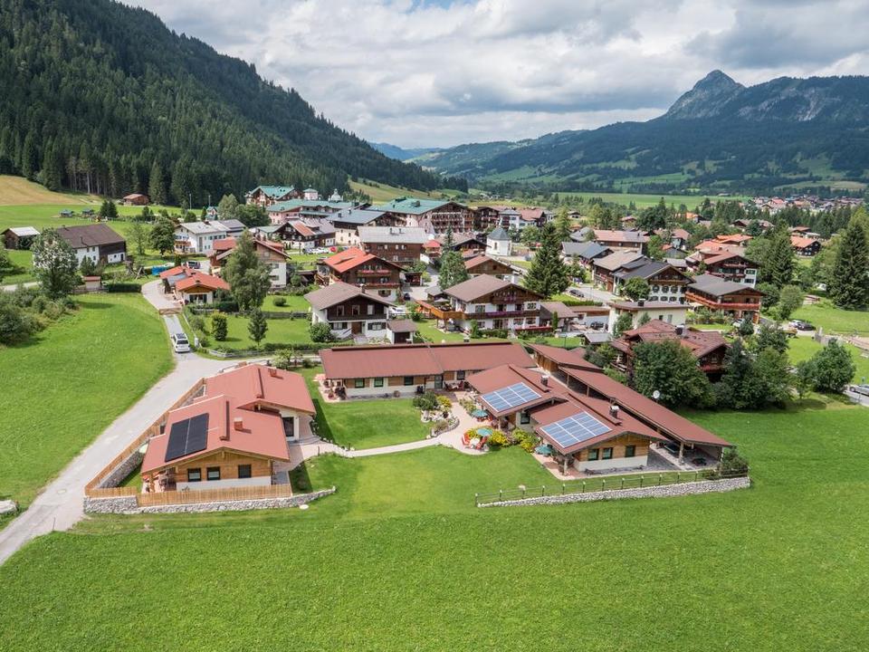 Almdorf Tirol Sommer