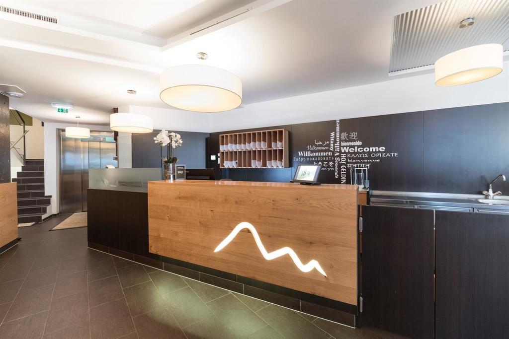 2018-01-09 m3 hotel-Hazienda-Cafe-1010487