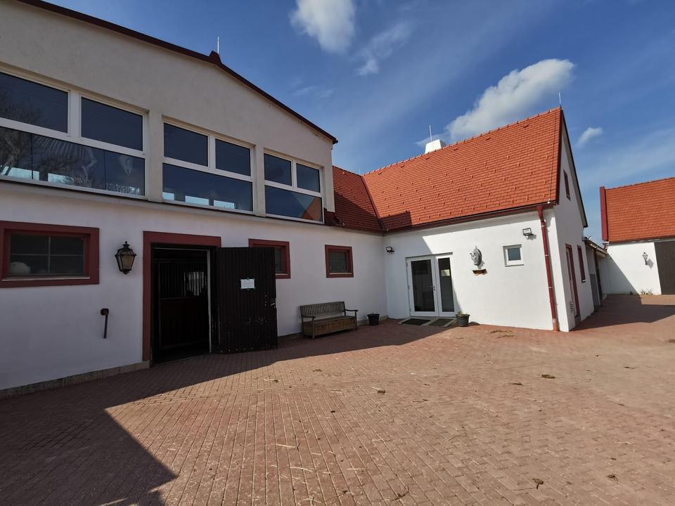 Equiliber Reitkunstzentrum Eingang