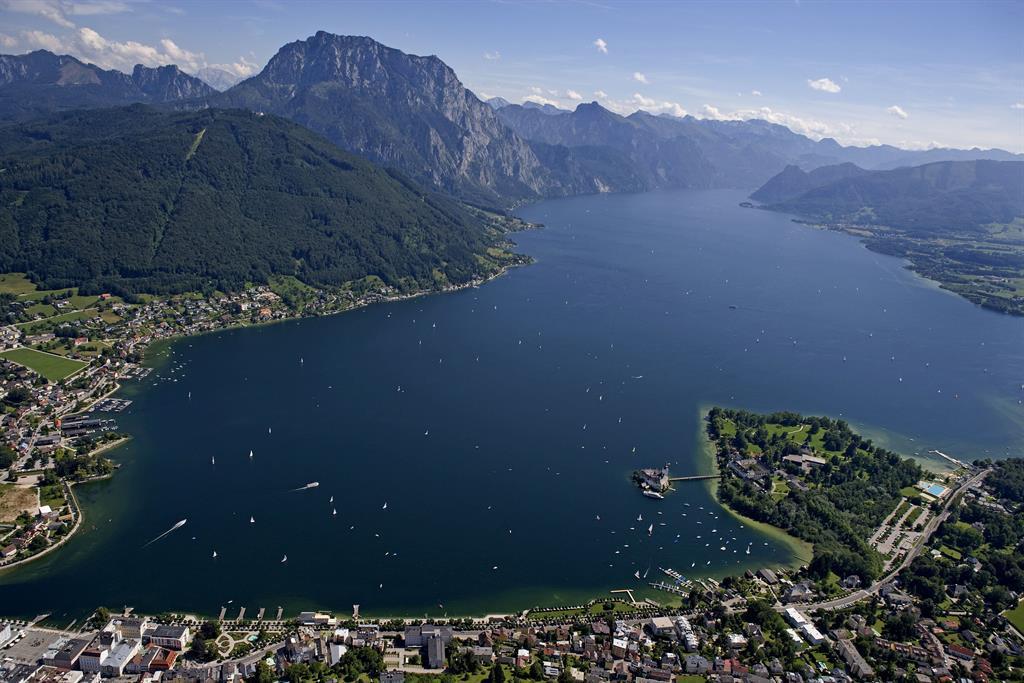 Luftaufnahme Gmunden