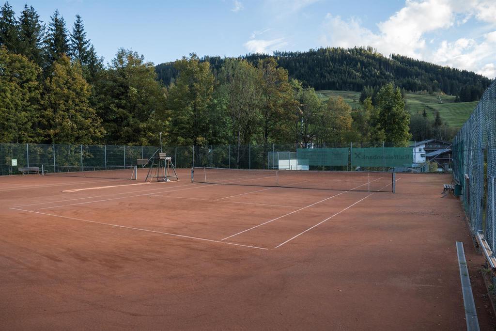 Tennis