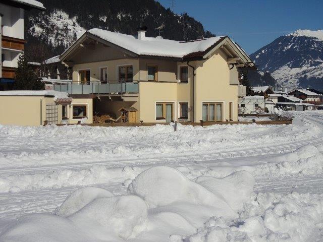 Haus im Winter