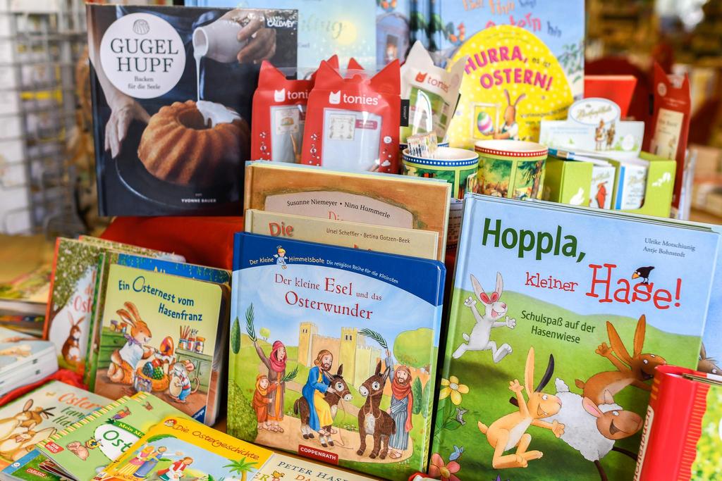 Kinderbücher und Osterbücher