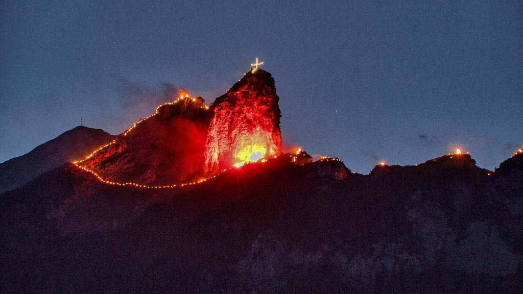 Sonnwendfeuer