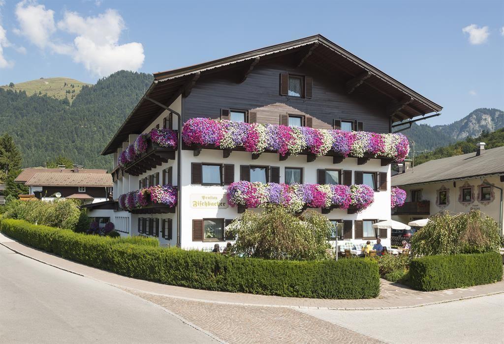 Pension Fischbacher Hausansicht