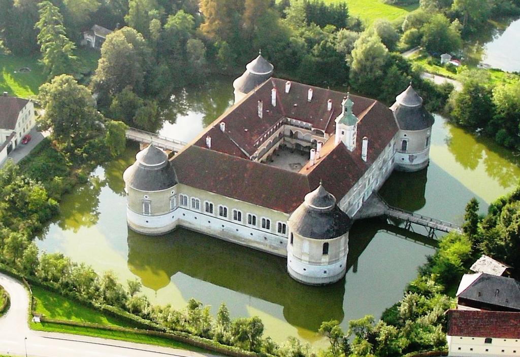 Wasserschloss Aistersheim