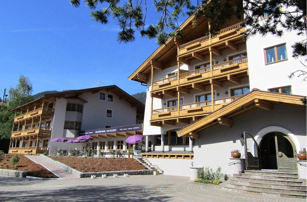 Hotel aussen Sommer 1