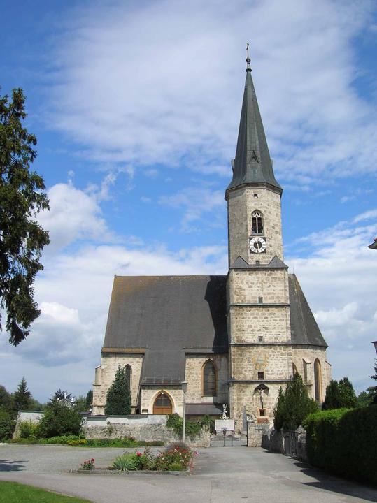 Pfarrkirche Kirchdorf.jpg