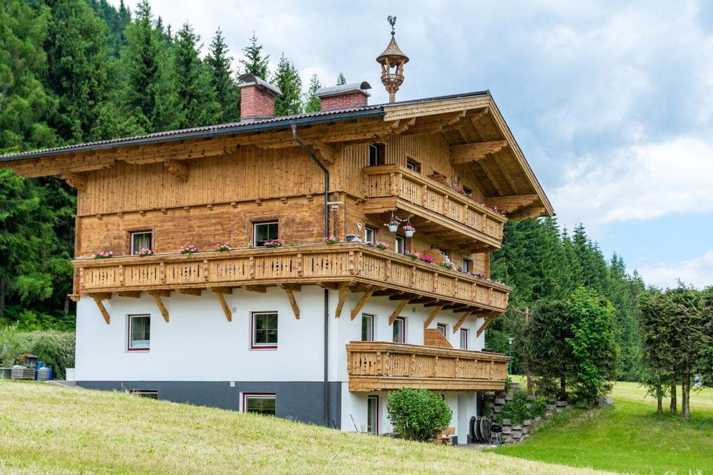Ferienwelt_Kesselgrub_Ski und Badeglück