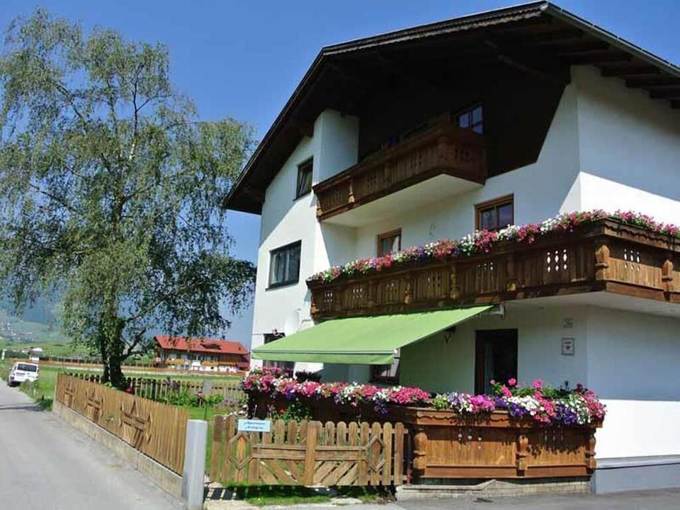 Haus App. Nockspitz Sommer aussen