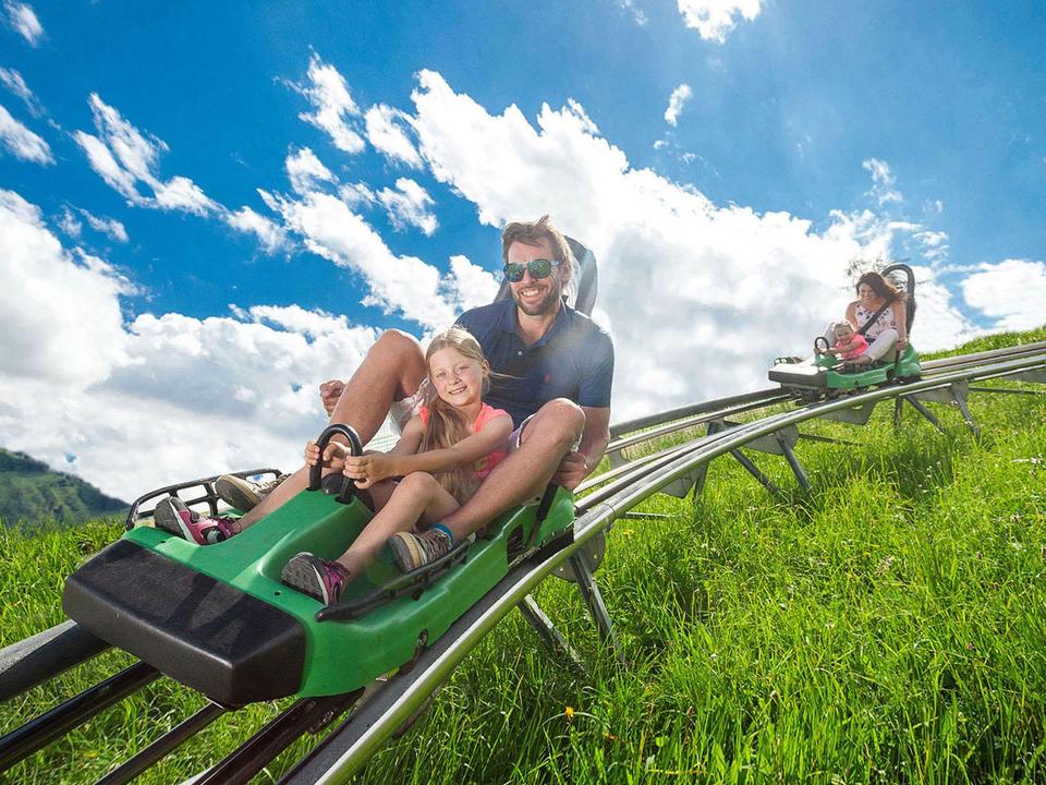 Sommerrodelspaß mit dem Maisi Flitzer