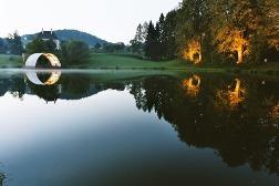 Nepomukteich mit Seebühne