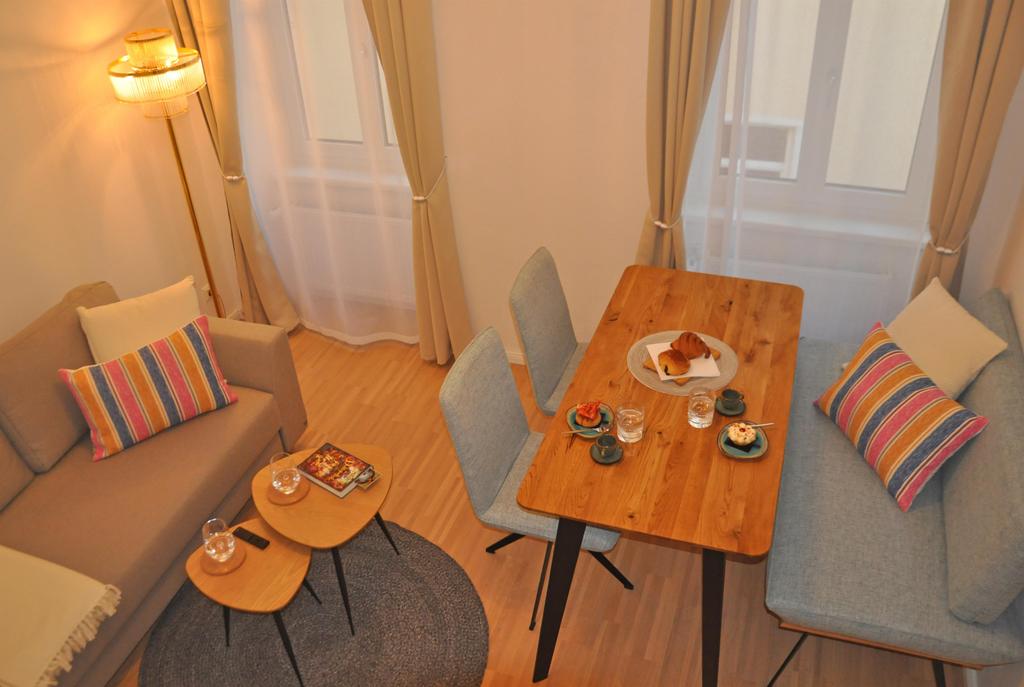 Austria_206_Wohnzimmer_2