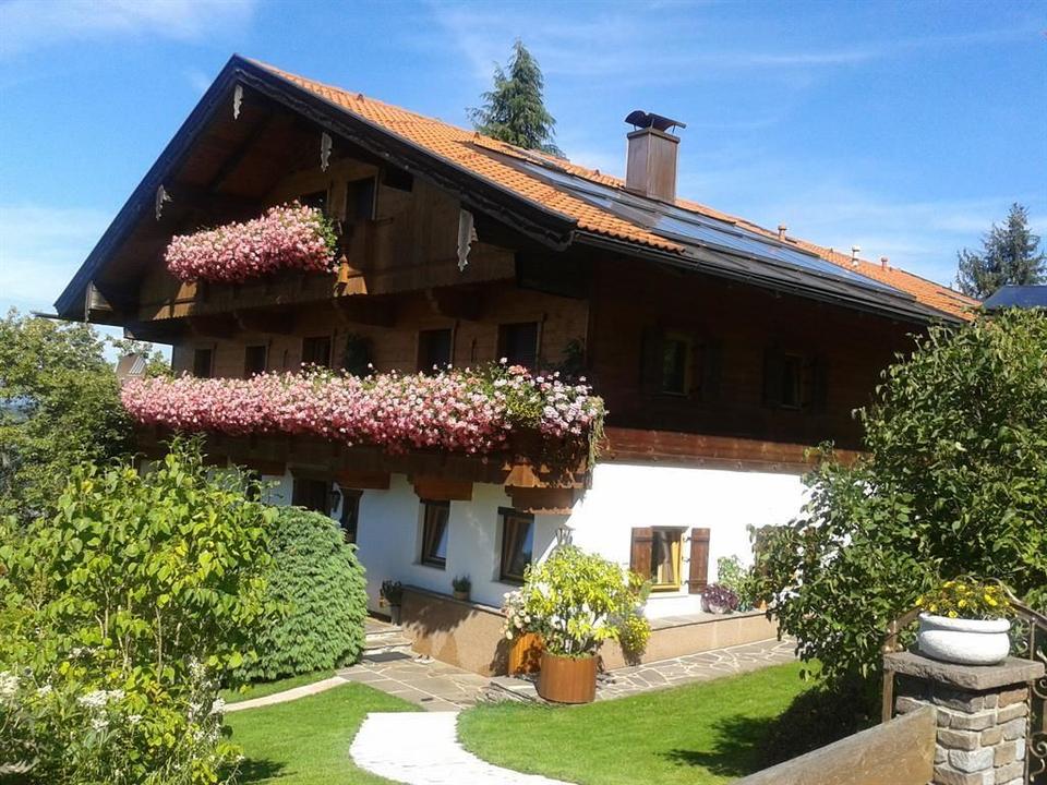 Haus Oberpriel im Sommer