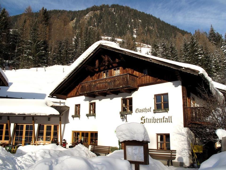Gasthof im Winter