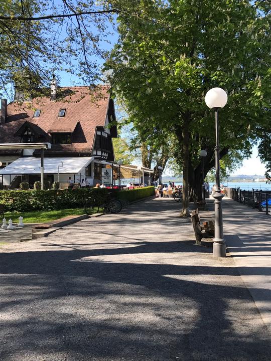 Wirtshaus am See