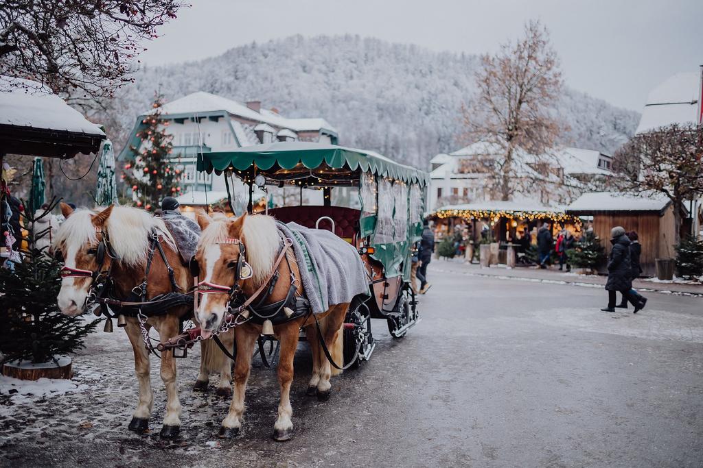 katharinaeislphotography_wolfgangseeadvent22-44