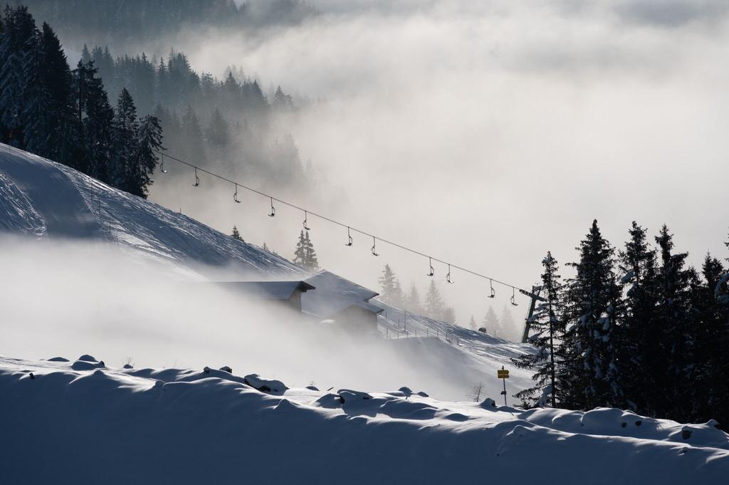 Kästle Sonnenaufgang Hohe Salve 2023 Skifahren Aussicht@Alexander Amer-2753.jpg
