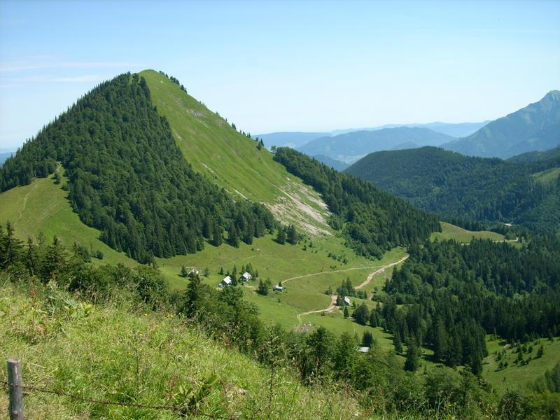 Blick auf den Faistenauer Schafberg