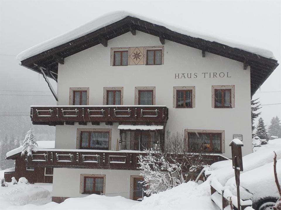 Winterbild_Haus _Tirol