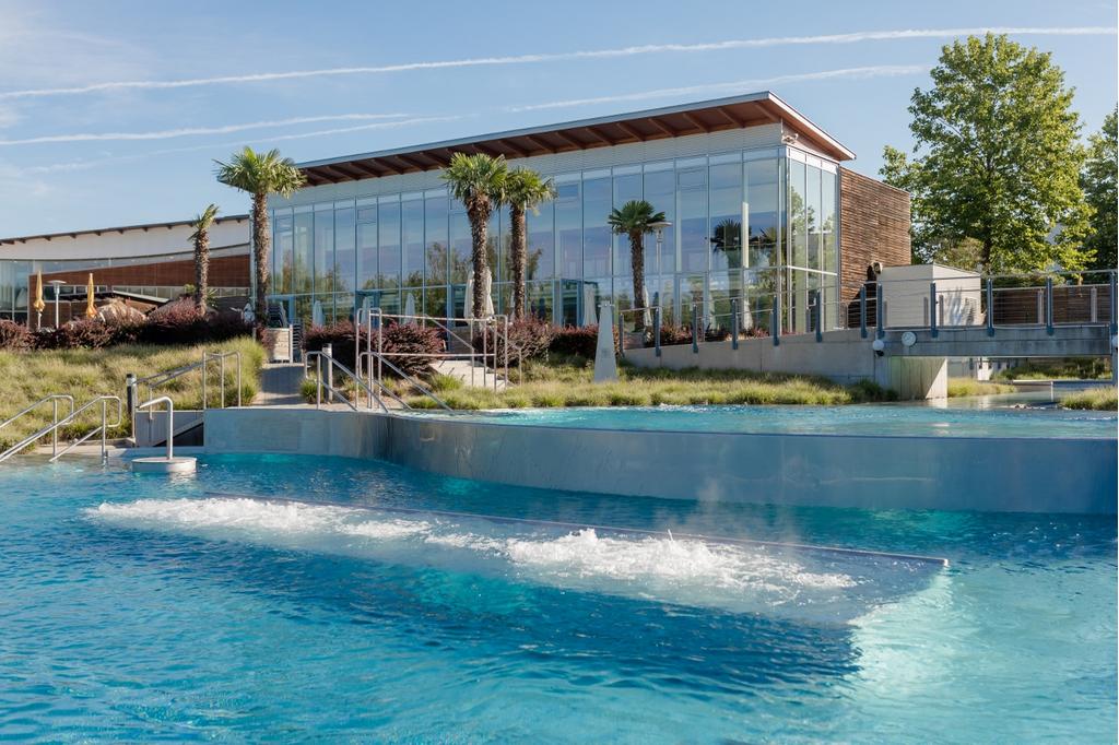 Kaskadenbecken©SPA Resort Therme Geinberg_andreagadringerfotografie