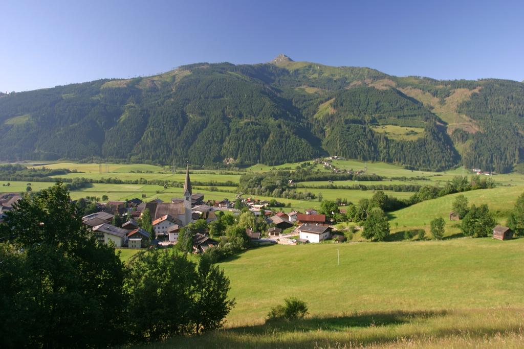 Blick über Stuhlfelden in Richtung Kälberrain