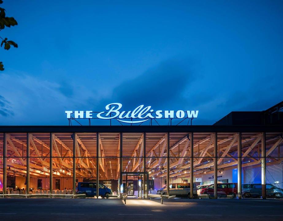 Bullishow