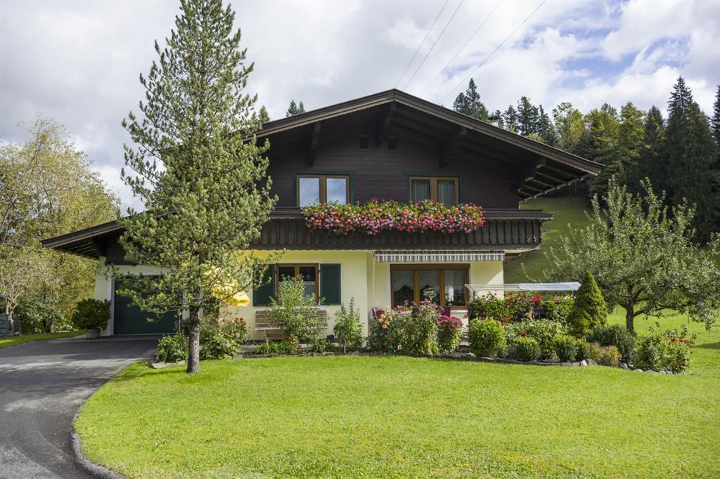 Haus_Mariandl_Wiesen_1_Oberndorf_Haus_aussen (1280