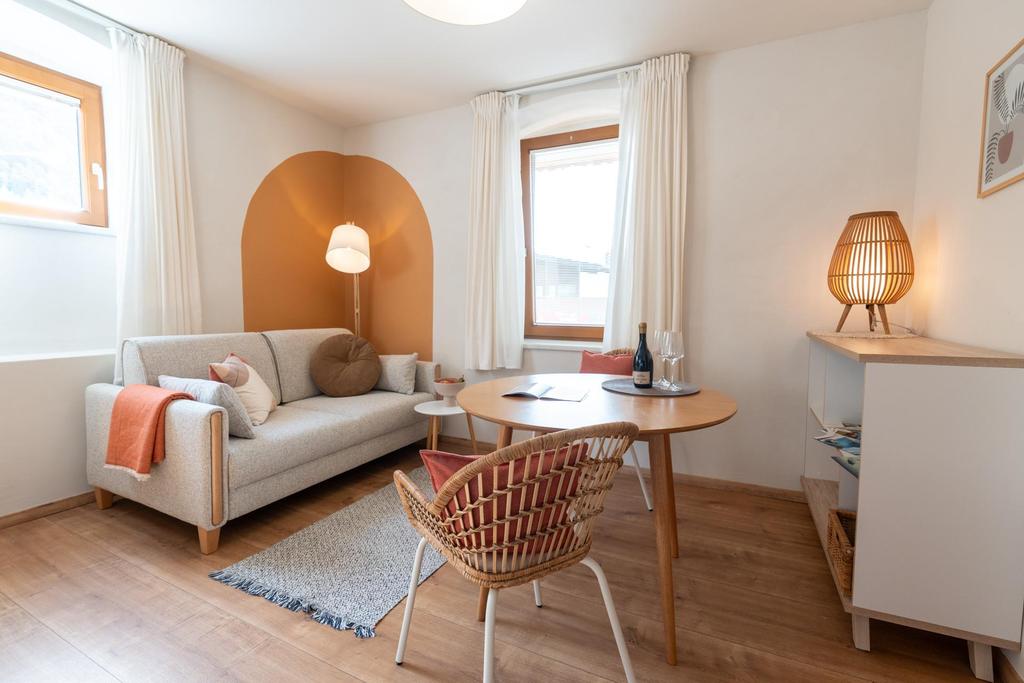 Dorfapartment Achensee_Wohnküche 1