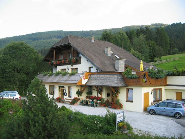 Hotel Pension Schwaiger im Sommer