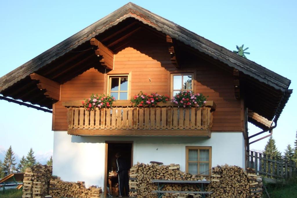 Ebenhütte im Sommer