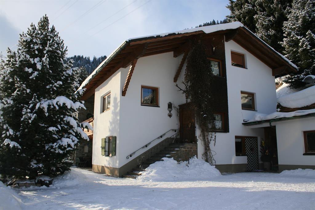 Winterbild Haus Pfeifer Wilhelm