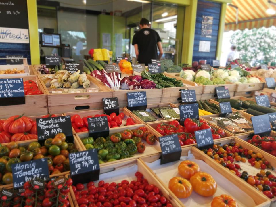 S%c3%bcdbahnhofmarkt_EM (1)