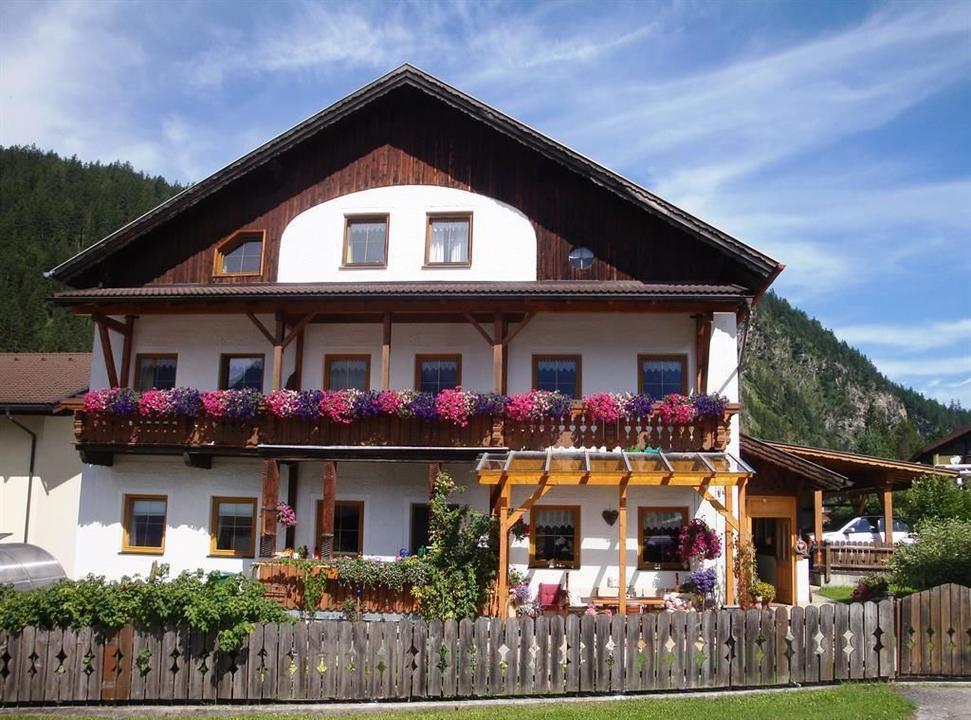 Haus-Sommer-NEU