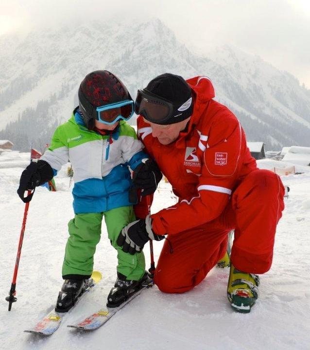 Skischule Bödmen Baad