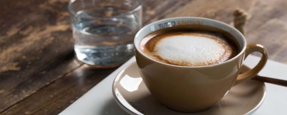 Café Cappuccino - INTERSPAR 01