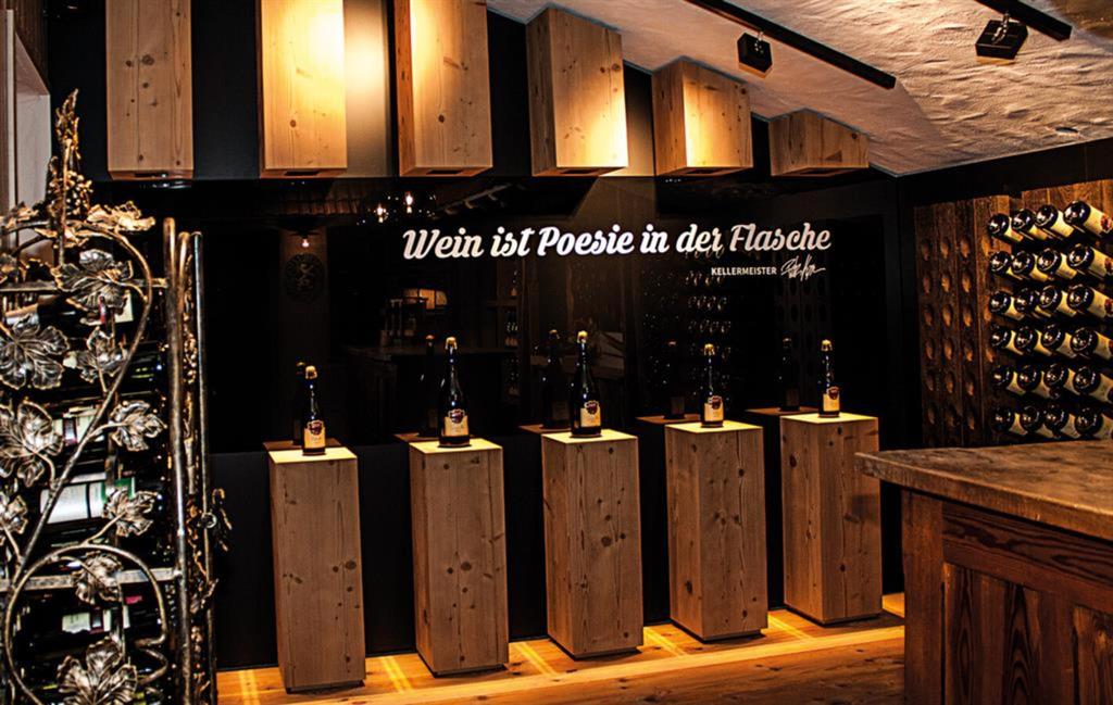Vinothek Gut Moser