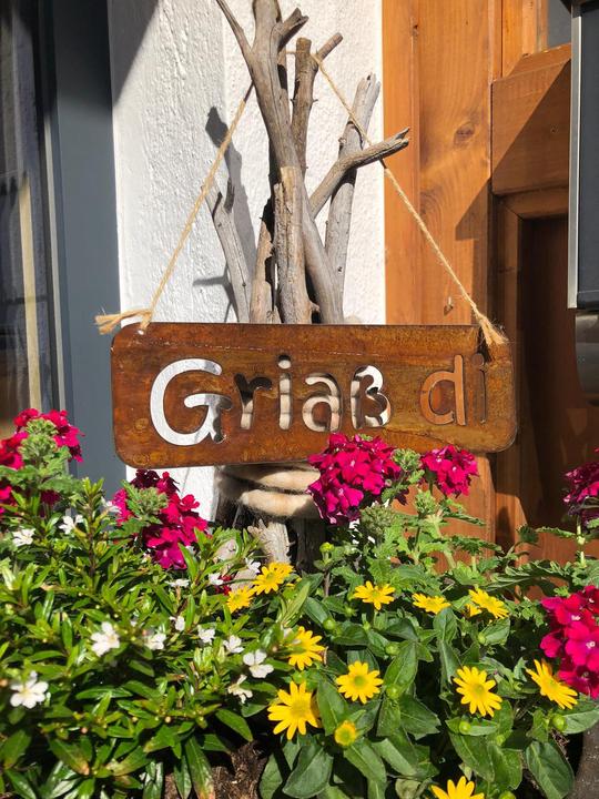 Griaß di