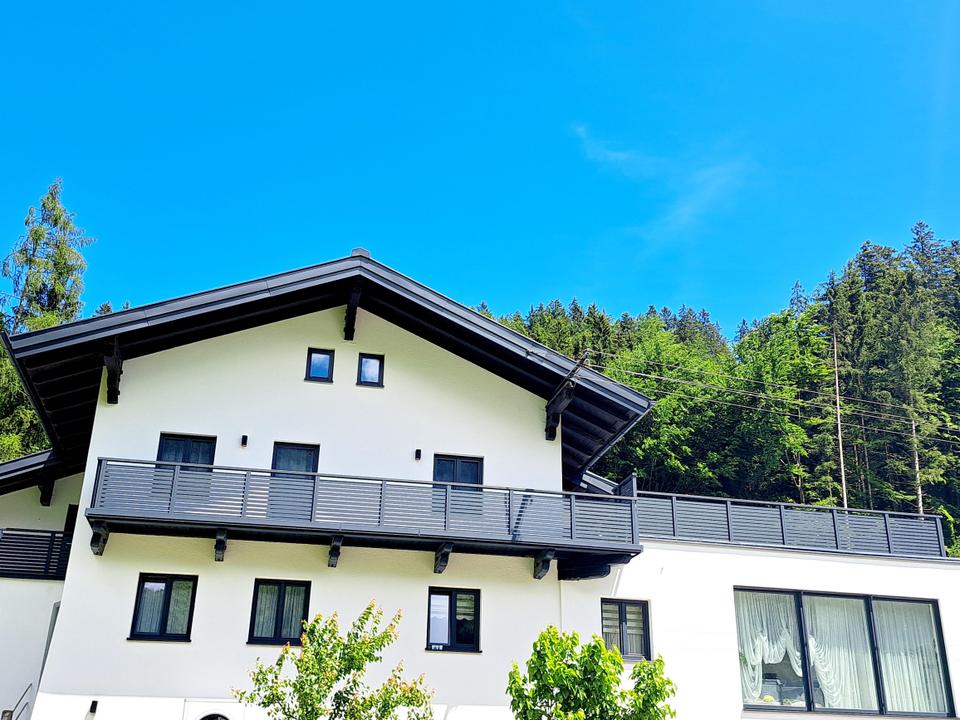 Wohnung mit Balkon und große Terrasse