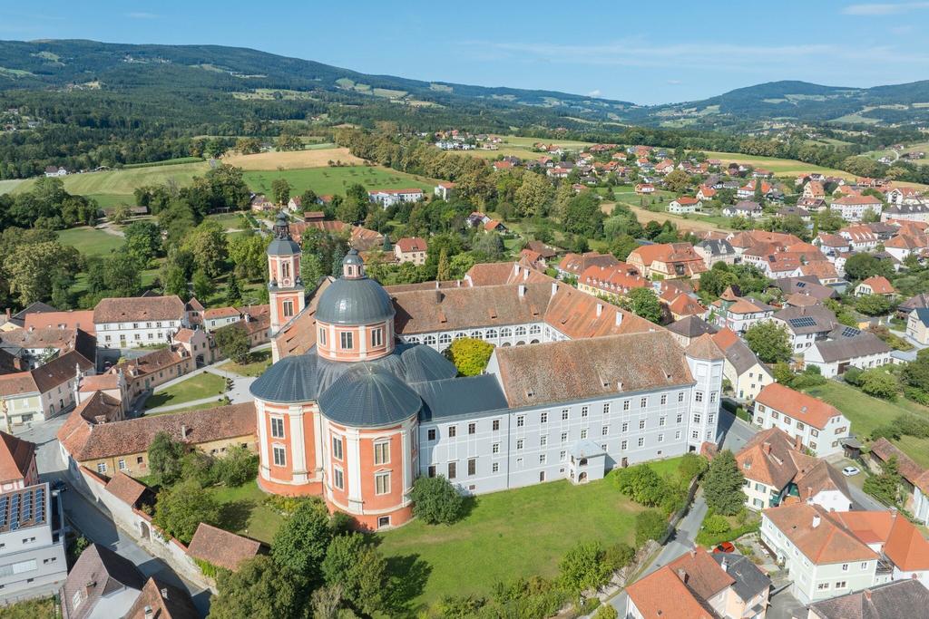 Schloss und Kirche_NUP Pöllauer Tal_Oststeiermark