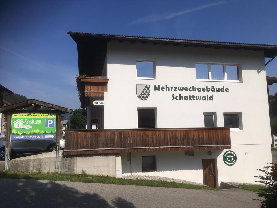 Mehrzweckgebaeude Schattwald