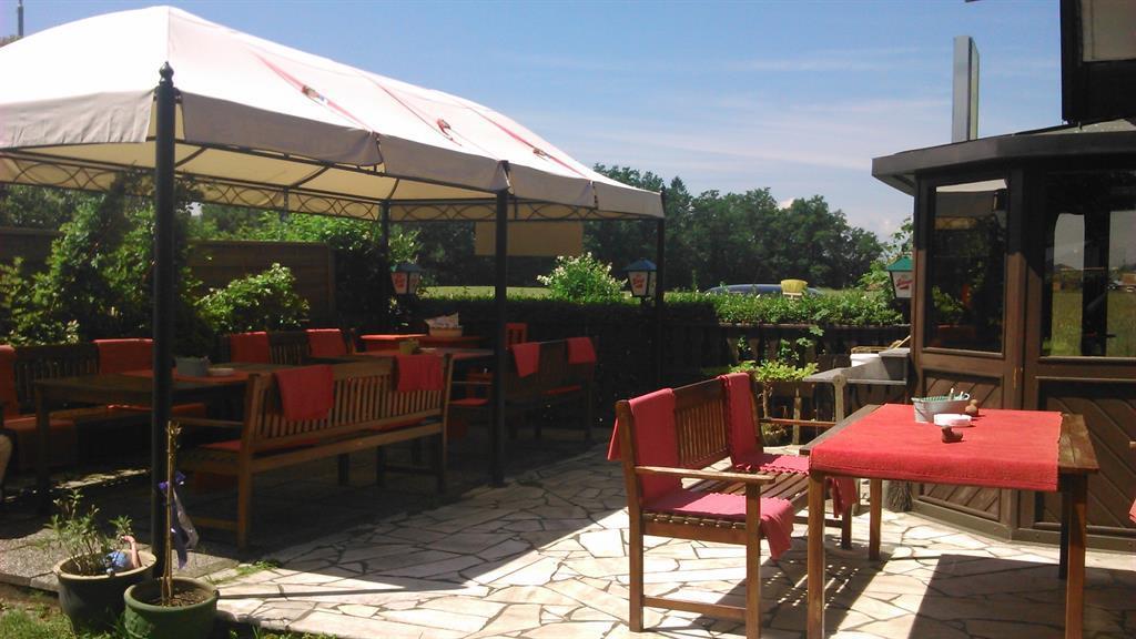 Gasthaus "Alte Stadtgrenze" 5