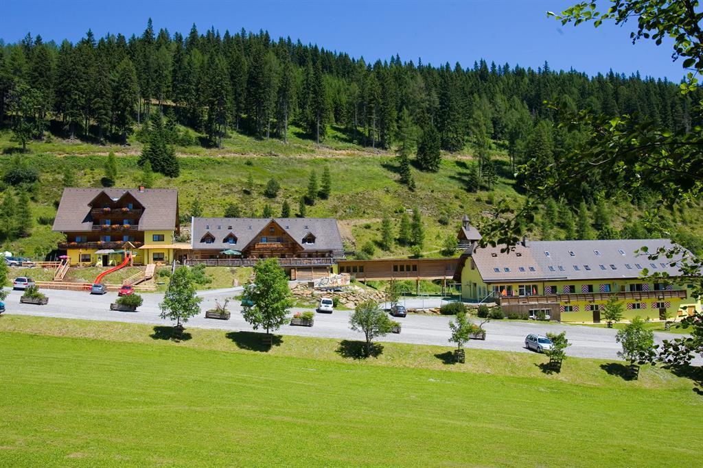 Gasthof_Moasterhaus_Außenansicht