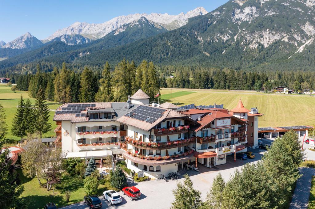 Hotel_Karwendel_Leutasch_09_2023_aussen_Drohne