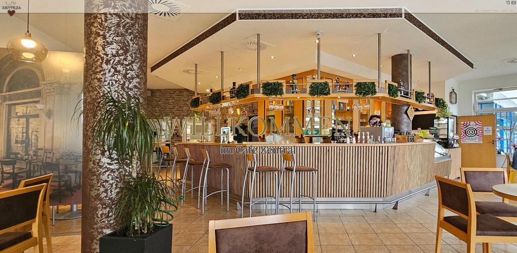 Café Zentral.